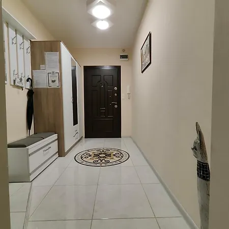 شقة Newly Renovated 2 Bedroom In