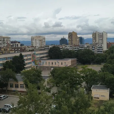 Apartamento Newly Renovated 2 Bedroom In *